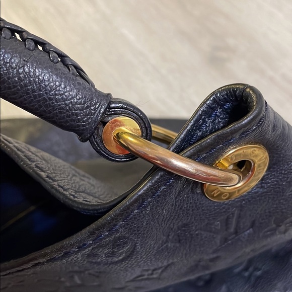 SOLD - Picture 7 of 9